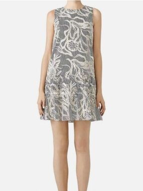 Waverly Grey 'Carolyn Shift' Sleeveless Embroidered Dress